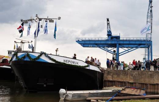 Neuer Schubleichter „Nepomuk“ spart zehn Prozent Sprit