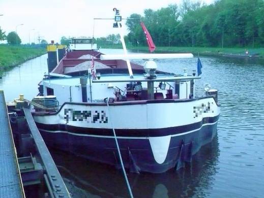 Tore beschädigen Binnenschiff – Schleuse Landesbergen im Notbetrieb