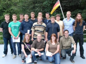 Duisburg: Berufskolleg und Schulschiff verabschieden Absolventen