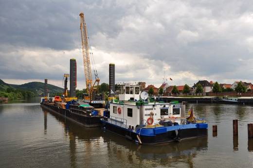 Erlenbacher Schiffswerft nimmt 135-Meter-Helling in Betrieb