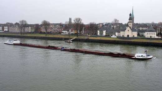 Rhenus übernimmt CFNR-Schifffahrtsaktivitäten