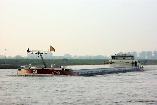 "Bargelink-Flotte" ist vier Millionen Tonnen groß