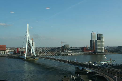 Hafen Rotterdam managt Hafen Dordrecht