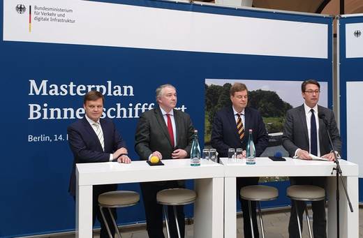 Scheuer stellt Masterplan Binnenschifffahrt vor